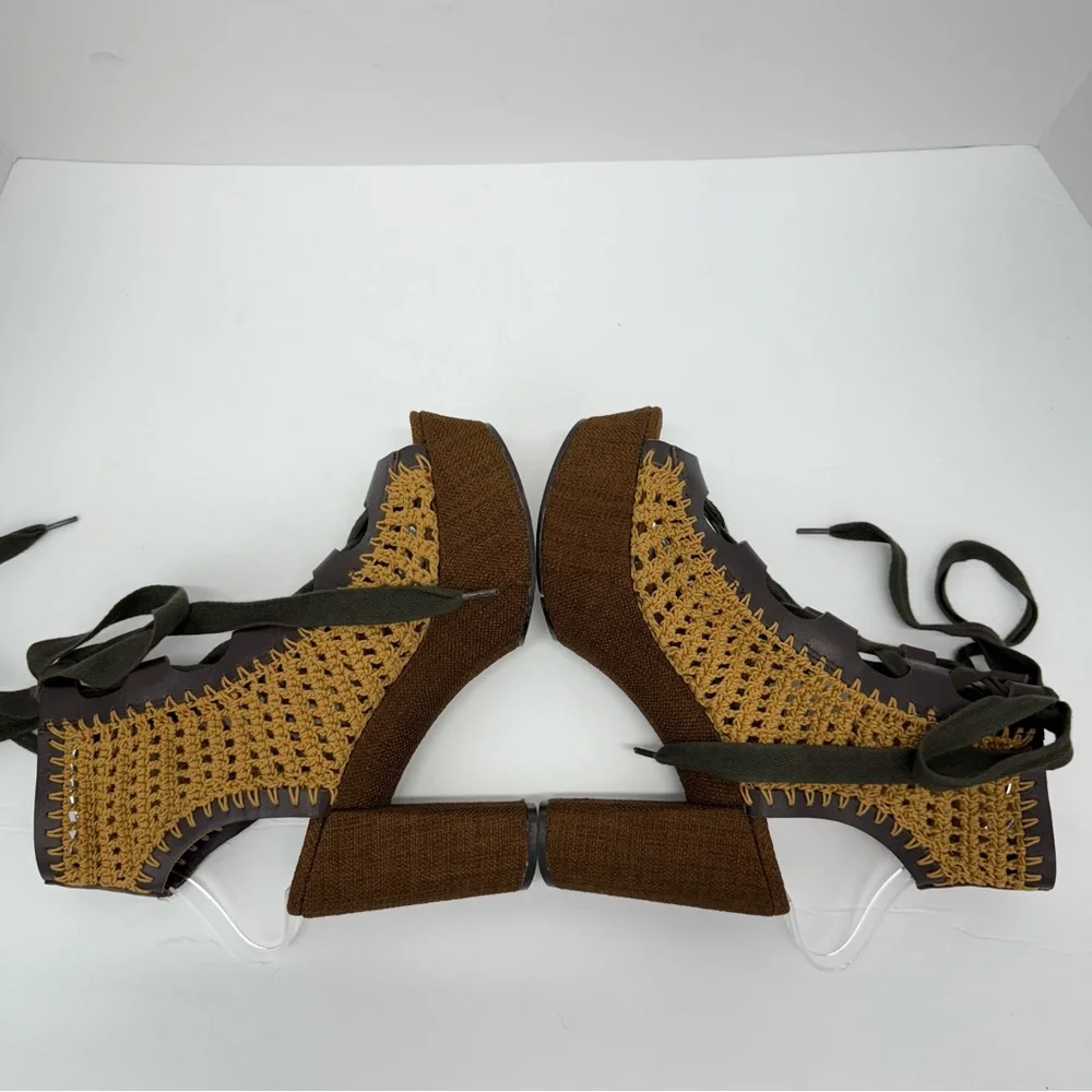 Unleashed size 6.5 Women’s Brown Tan Crochet Boho Hippie Lace Up Platform Heels